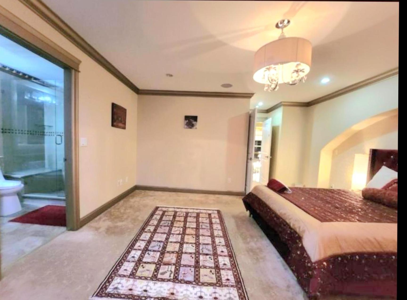 Empress Madani Palace Hotel Surrey Luaran gambar
